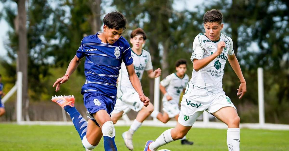 Los juveniles sumaron 11 puntos ante Sarmiento