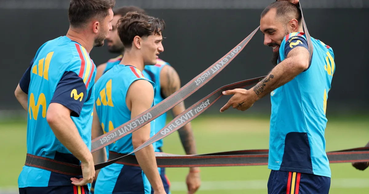 CHATTANOOGA, TENNESSEE - JUNE 24: Borja Iglesias #26 of Spain in action during the training at Baylor School on June 24, 2026 in Chattanooga, Tennessee. Florencia Tan Jun/Getty Images/AFP (Photo by Florencia Tan Jun / GETTY IMAGES NORTH AMERICA / Getty Images via AFP)