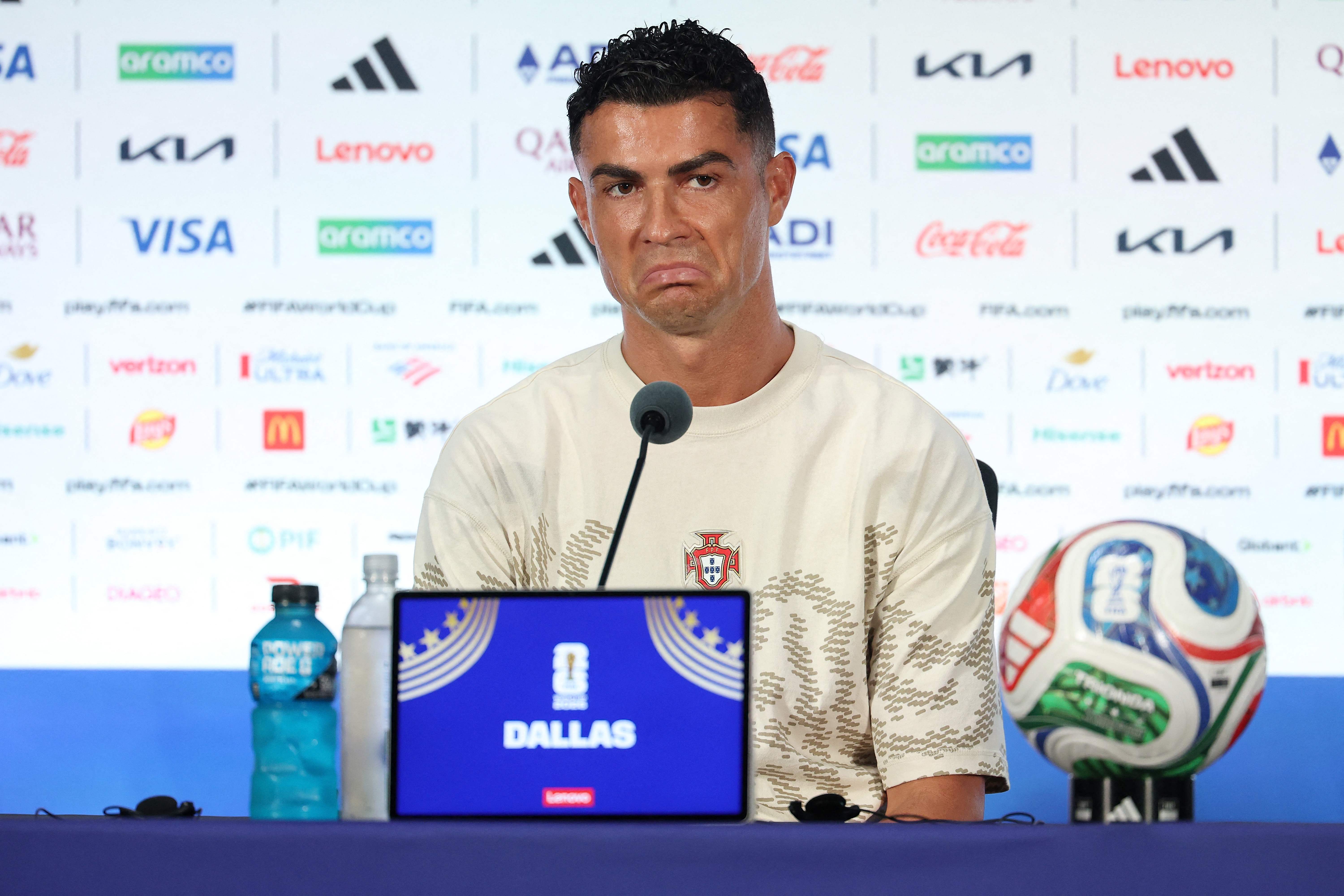 ARLINGTON, TEXAS - JULY 05: Cristiano Ronaldo #7 of Portugal speaks to the media during the press conference of Winner Match 83 one day ahead of the FIFA World Cup 2026 Round Of 16 match between Winner Match 83 and Winner Match 84 at Dallas Stadium on July 05, 2026 in Arlington, Texas. Stacy Revere/Getty Images/AFP (Photo by Stacy Revere / GETTY IMAGES NORTH AMERICA / Getty Images via AFP)