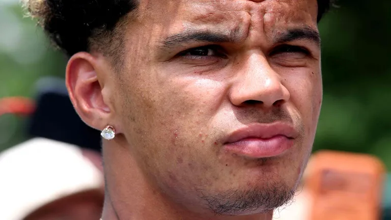 KANSAS CITY, KANSAS - JULY 09: Nico O'Reilly #3 of England looks on as he speaks to the media during the England World Cup 2026 camp at Swope Soccer Village on July 09, 2026 in Kansas City, Kansas. Richard Pelham/Getty Images/AFP (Photo by Richard Pelham / GETTY IMAGES NORTH AMERICA / Getty Images via AFP)
