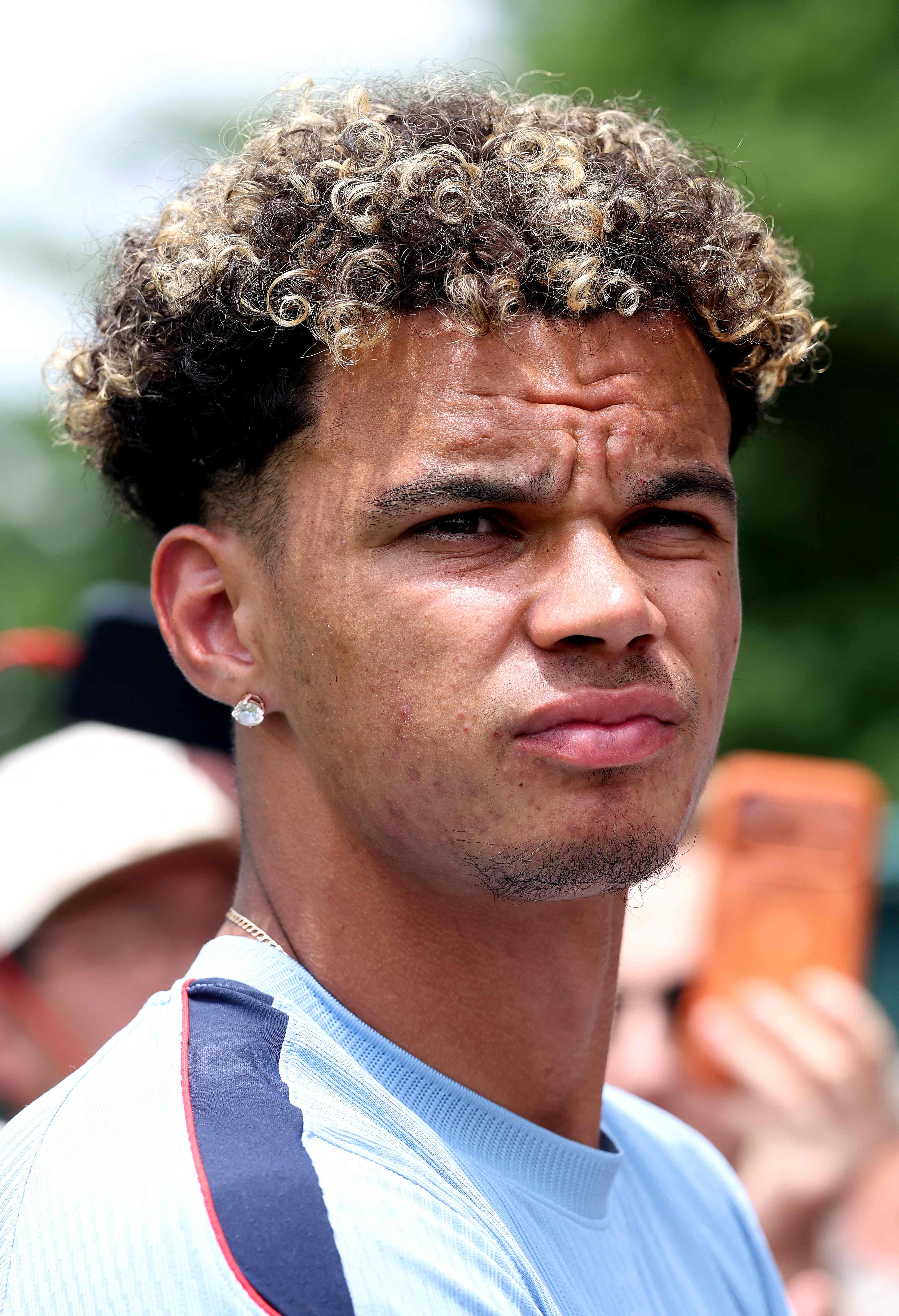 KANSAS CITY, KANSAS - JULY 09: Nico O'Reilly #3 of England looks on as he speaks to the media during the England World Cup 2026 camp at Swope Soccer Village on July 09, 2026 in Kansas City, Kansas. Richard Pelham/Getty Images/AFP (Photo by Richard Pelham / GETTY IMAGES NORTH AMERICA / Getty Images via AFP)