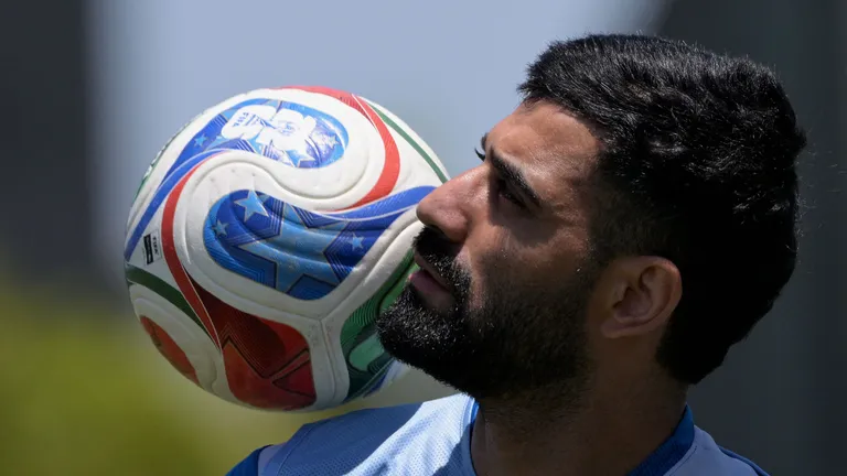 Iran's defender #13 Hossein Kanani takes part in a training session ahead of Iran's FIFA World Cup 2026 Group G football match against Belgium at Centro Xoloitzcuintle in Tijuana on June 18, 2026. (Photo by Guillermo Arias / AFP)