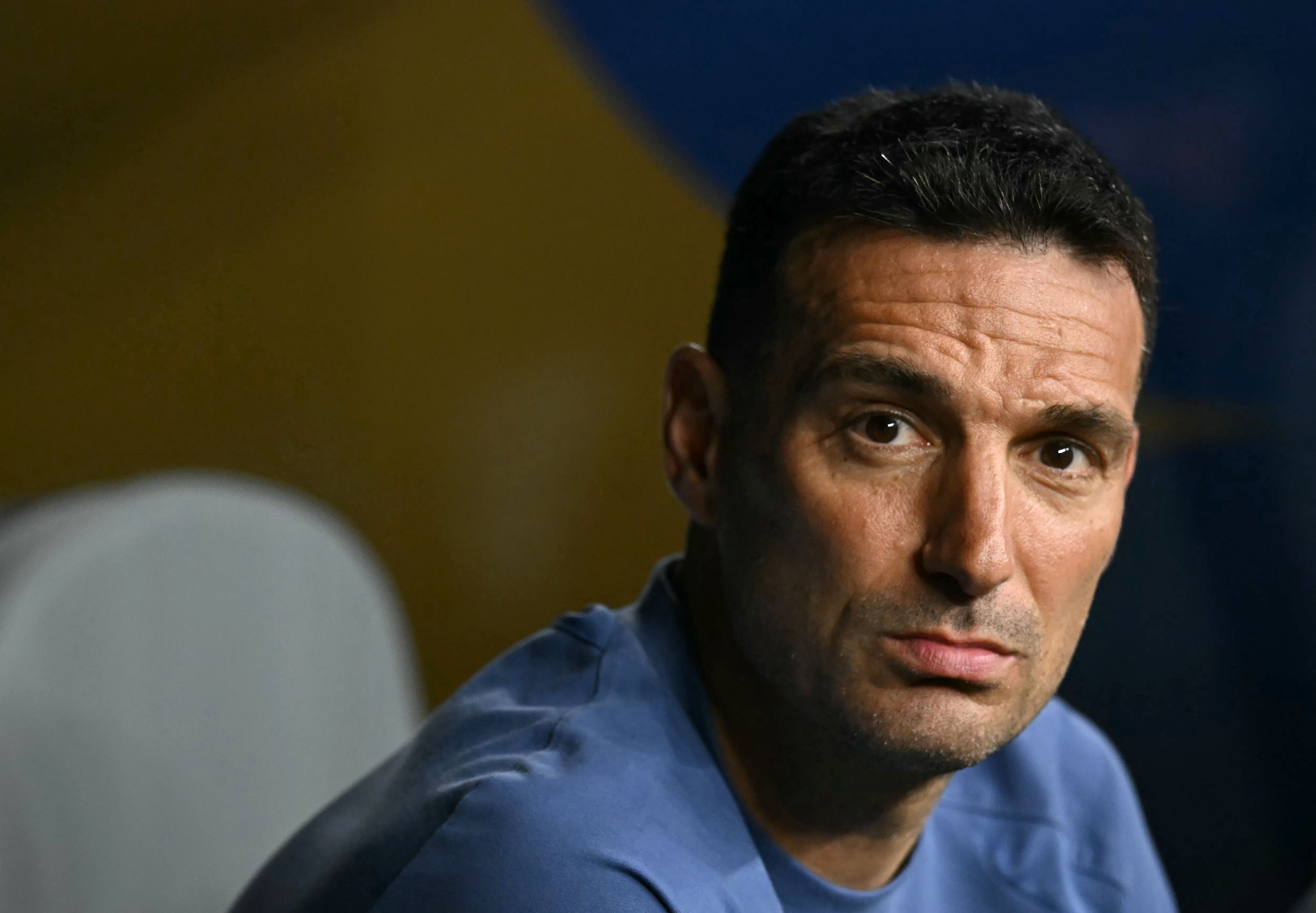 Argentina's head coach Lionel Scaloni looks ahead of the 2026 World Cup Group J football match between Jordan and Argentina at the Dallas Stadium in Arlington on June 27, 2026.  (Photo by Paul ELLIS / AFP)