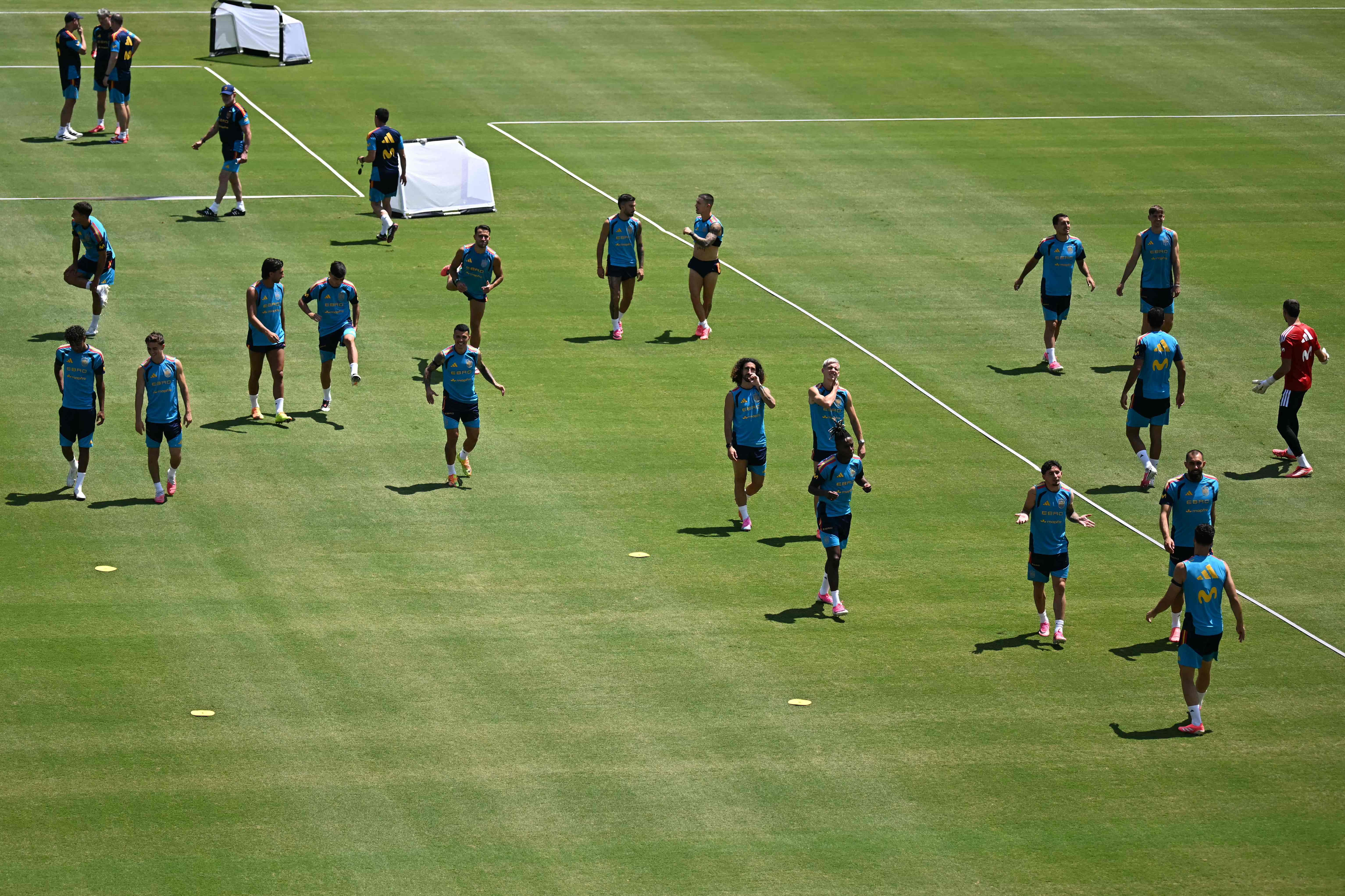 Spain's players take part in an MD-1 training session at the Cotton Bowl in Dallas on July 7, 2026, during the 2026 World Cup football tournament. (Photo by Paul ELLIS / AFP)