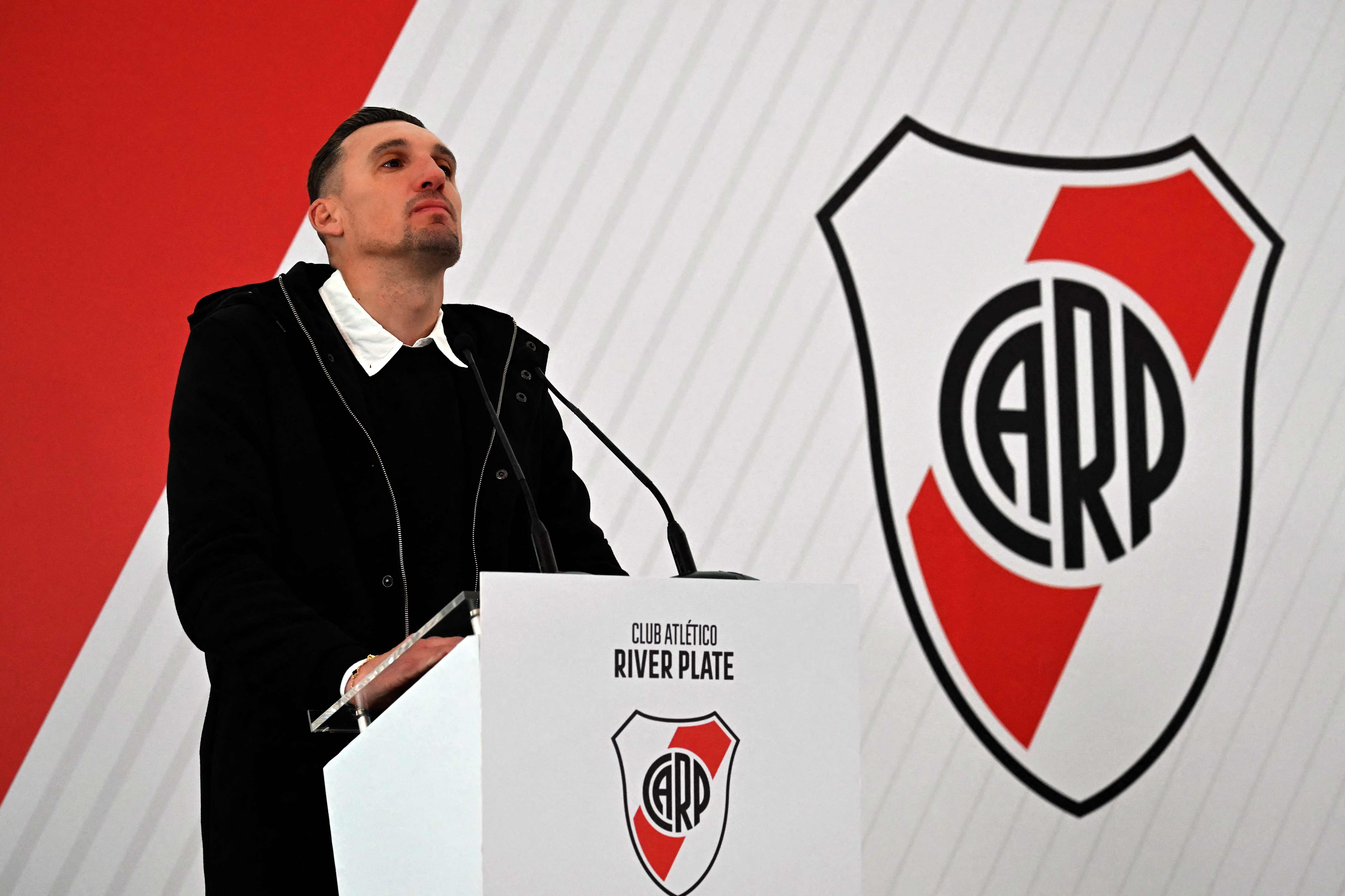 Argentina's River Plate goalkeeper Franco Armani gestures during a press conference to announce his departure from the team, at the Monumental stadium, in Buenos Aires on July 13, 2026. (Photo by Luis ROBAYO / AFP)