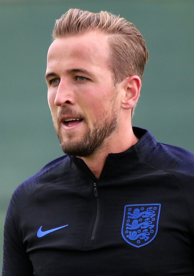 Kane during training with England at the 2018 FIFA World Cup