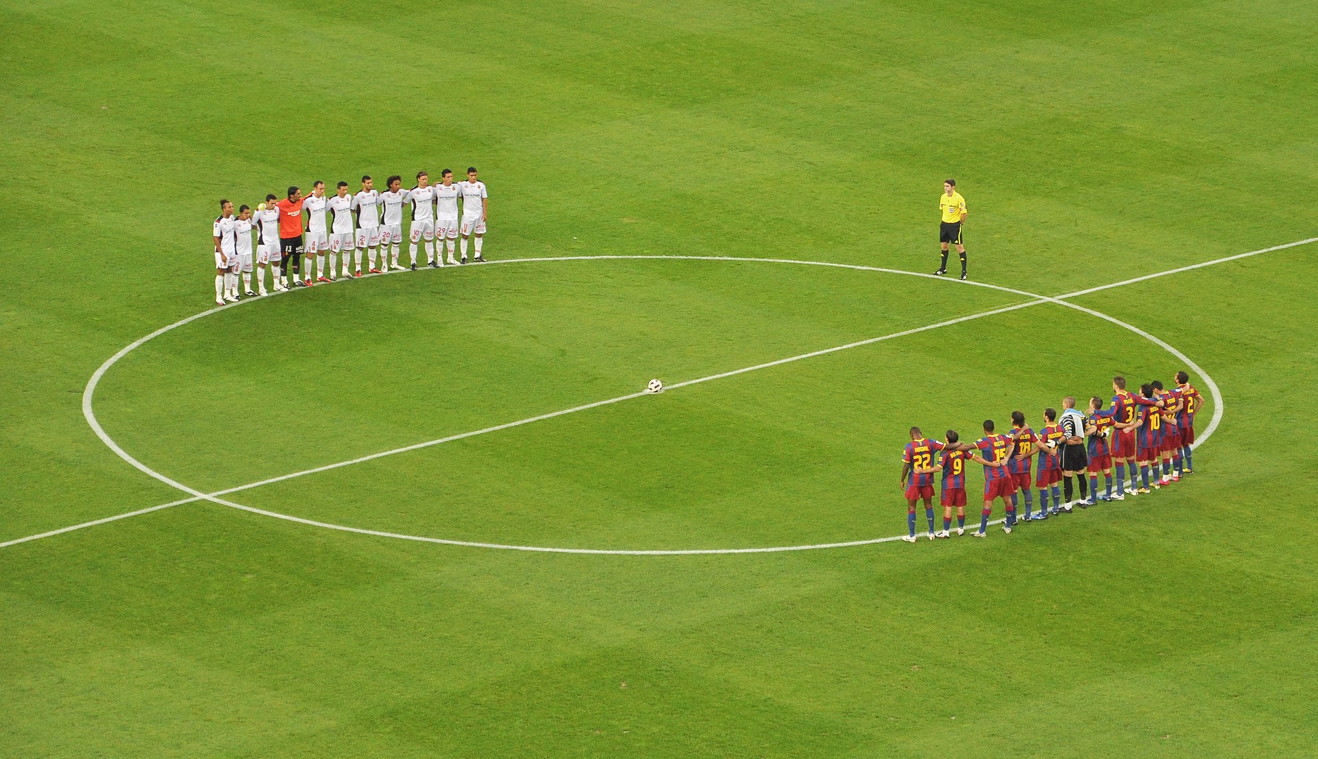The pre-match in spanish Liga BBVA's 2010-2011 season , 6th round encounter between Barcelona FC and Real Club Deportivo Mallorca (disputed at night on October 3rd 2010 at the Camp Nou stadium). Match ended 1-1 with goals of Emilio Nsue for Mallorca and Lionel Messi for Barcelona. Messi also showed off his newly awarded Golden Boot for his goal tally in 2009-10 season, before the match start.