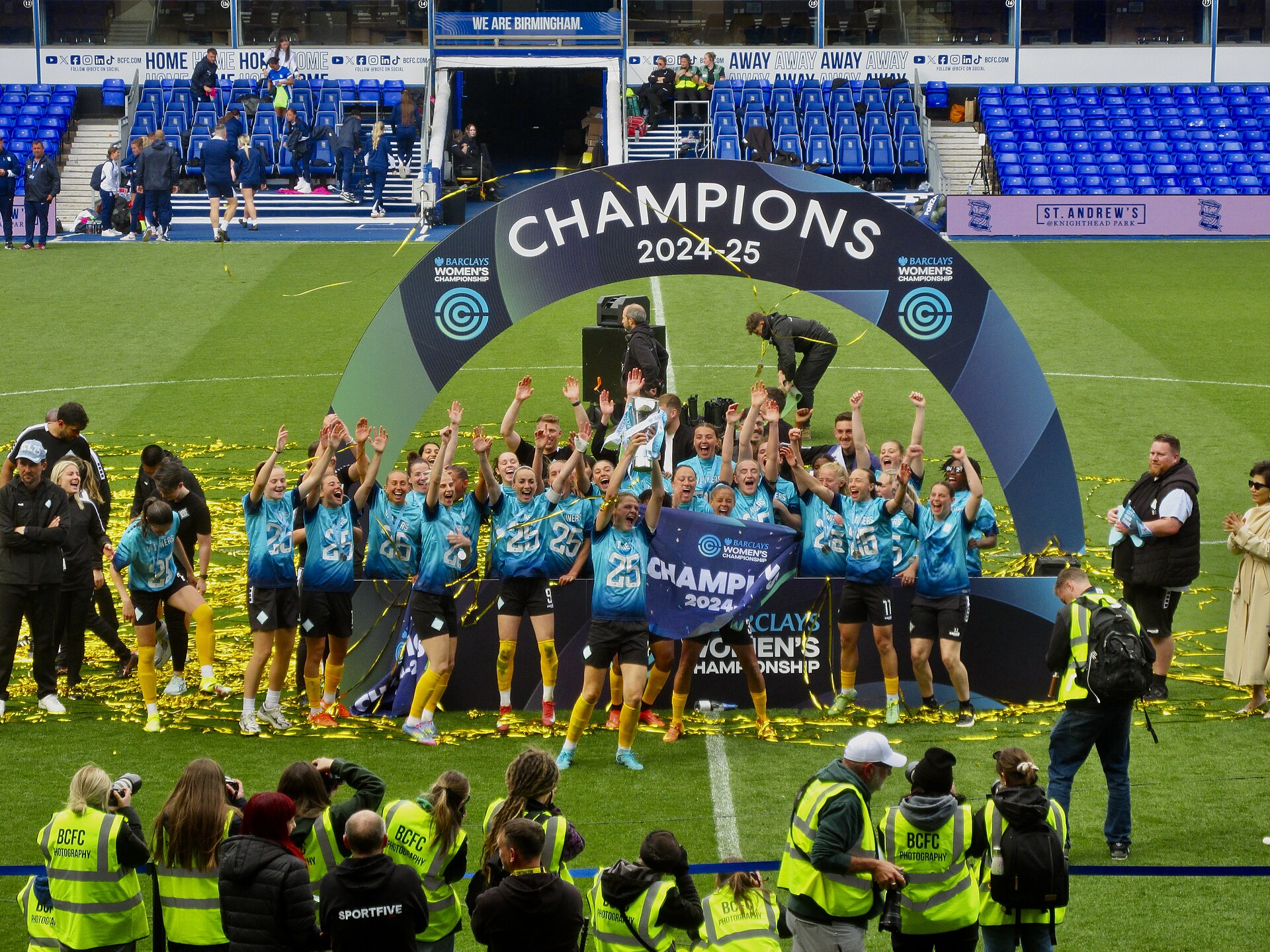 London City Lionesses celebrate with the 2024–25 Women's Championship trophy, St Andrews, Birmingham