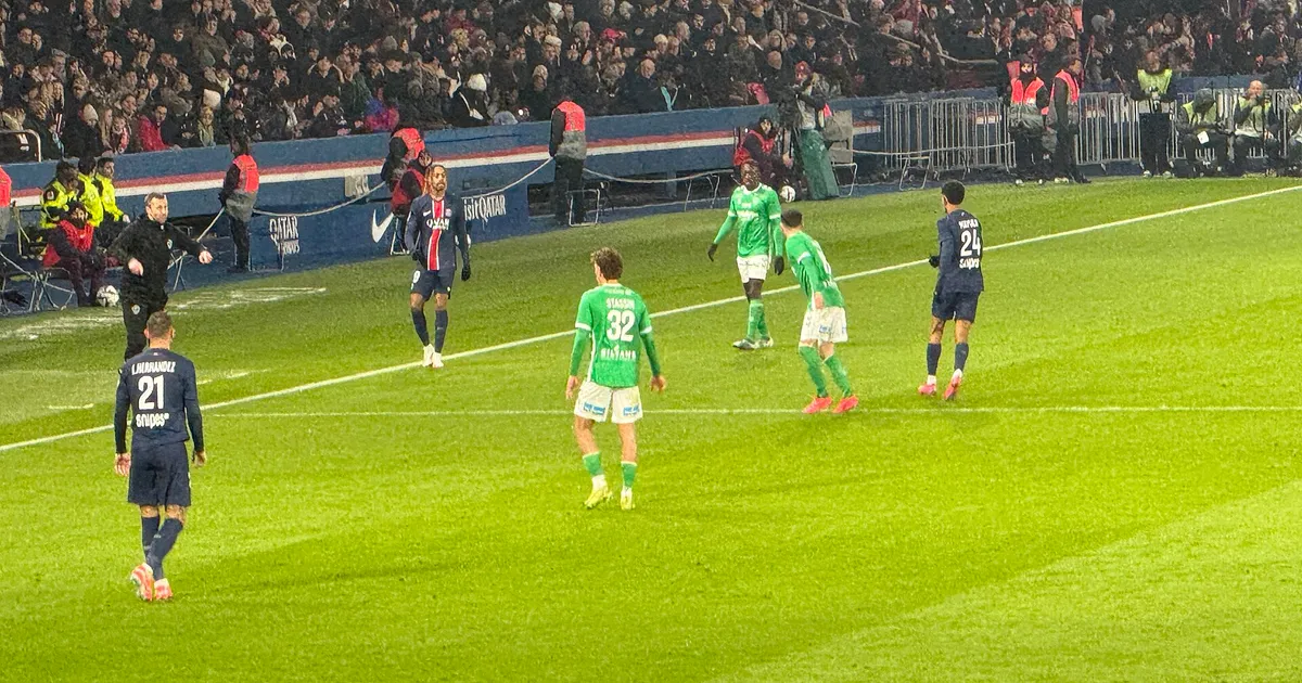 Match de football opposant le Paris Saint-Germain à l'AS Saint-Étienne au Parc des Princes, Paris.