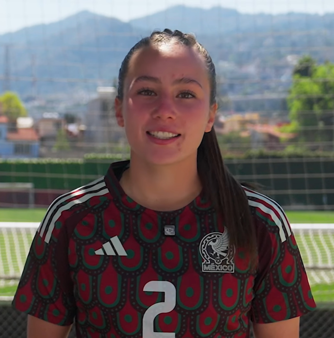 Michel Fong with the Mexican National football team in 2025