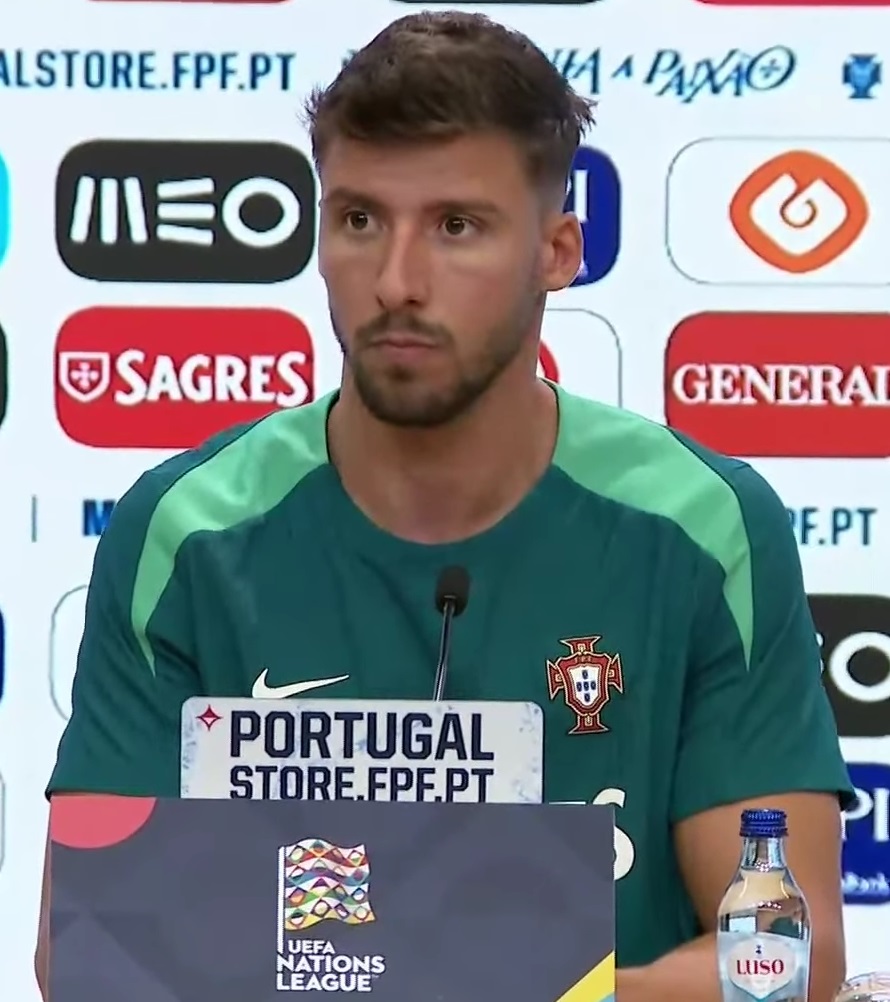 Rúben Dias in a press conference for Portugal