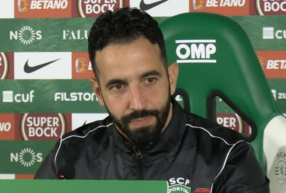 Ruben Amorim in a press conferenece in January 2024, as Sporting CP manager