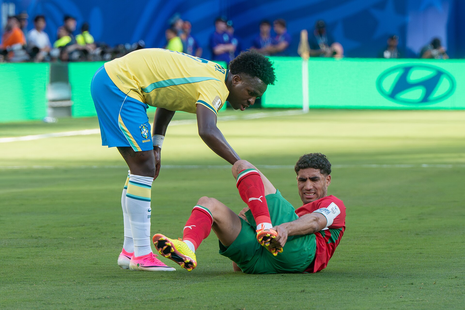 Vinicius Junior Achraf Hakimi during Brazil v Morocco on 13 June 2026 at the 2026 FIFA World Cup at NY/NJ Stadium in East Rutherford, NJ