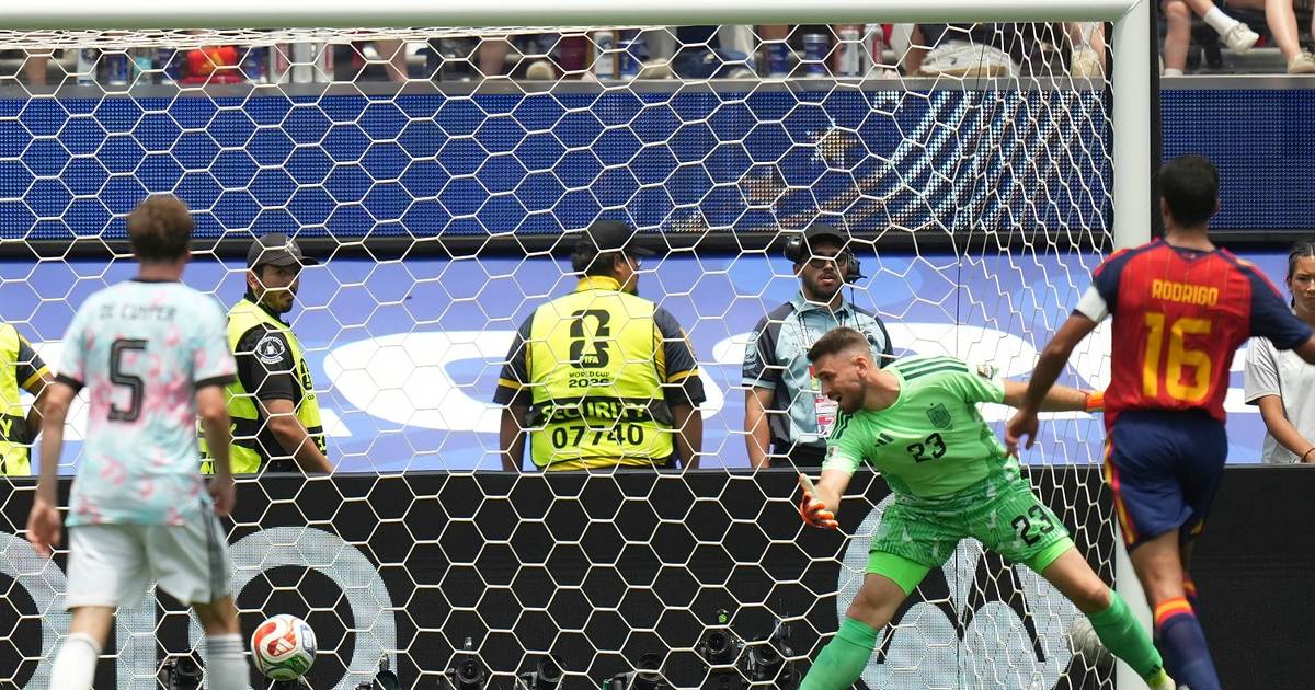 La marca que no pudo ser: el gol de Bélgica que privó a Unai Simón de la gloria en un…