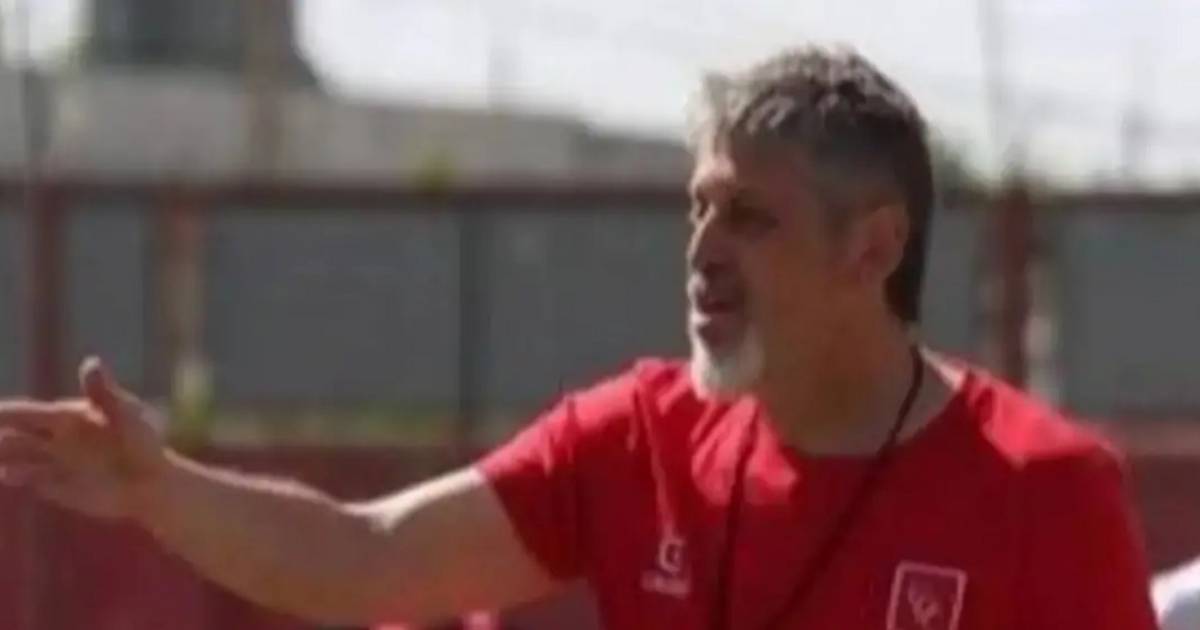 Cambaceres pone a prueba al puntero, Sacachispas