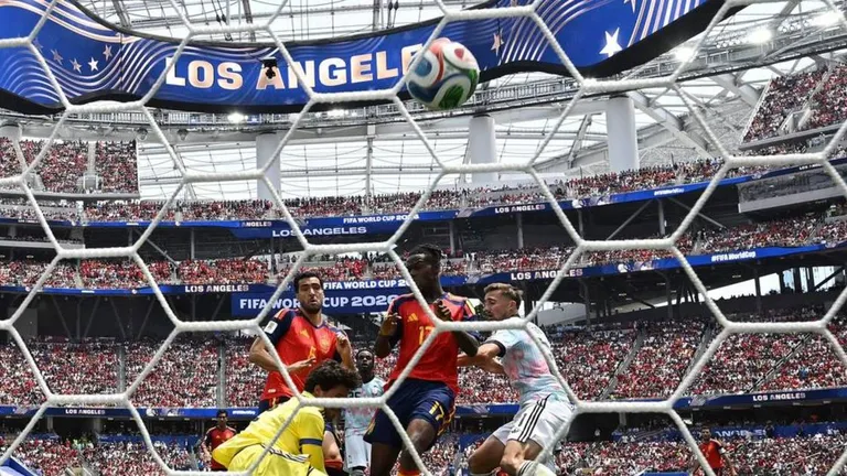 España no brilló pero eliminó a Bélgica y jugará con Francia en semifinales
