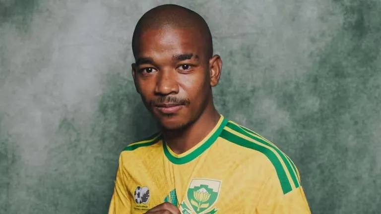 El fútbol sudafricano despide a Jayden Adams
