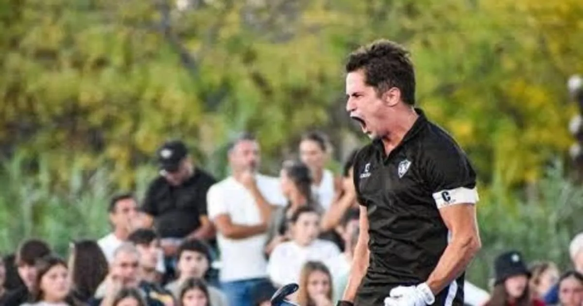 La U cortó la sequía en hockey