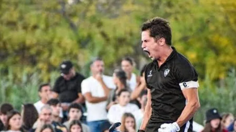 La U cortó la sequía en hockey