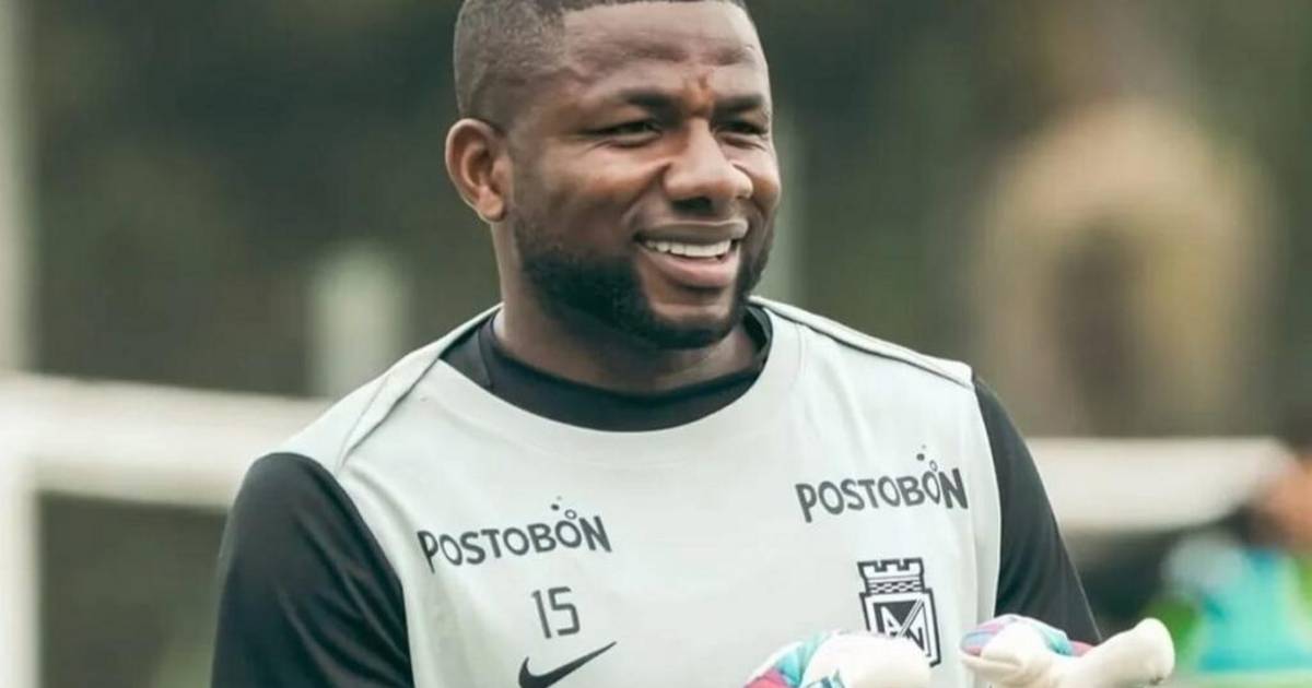 Falta el extremo: firma Harlen Castillo y el Lobo busca en ataque