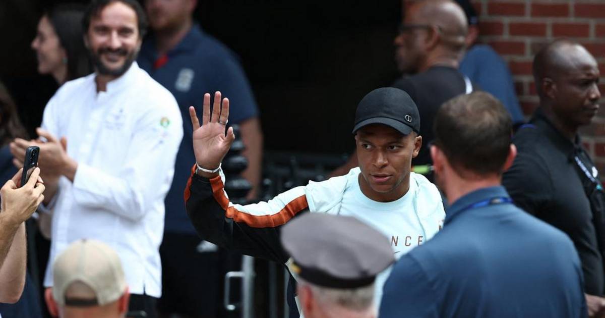 Mbappé y el partido final que tiene sólo objetivos personales