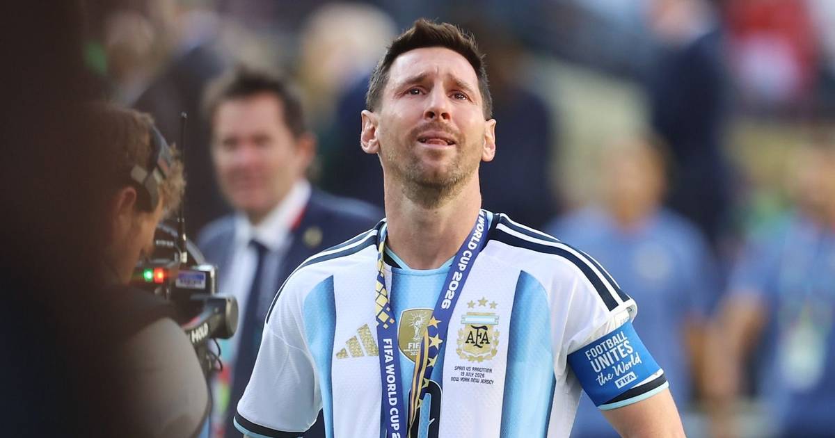Video y fotos | Las lágrimas de Messi: la postal más dolorosa de la final