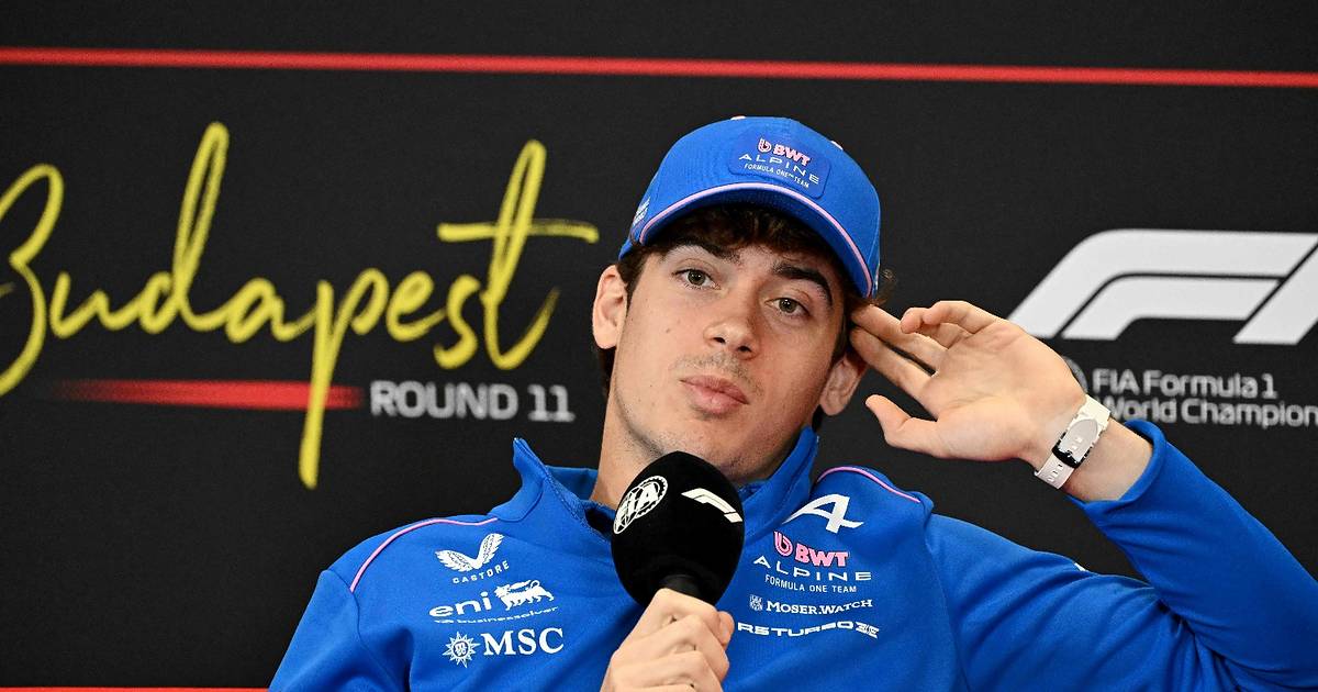 La chicana de Colapinto, rodeado por españoles, en la previa del GP de Hungría