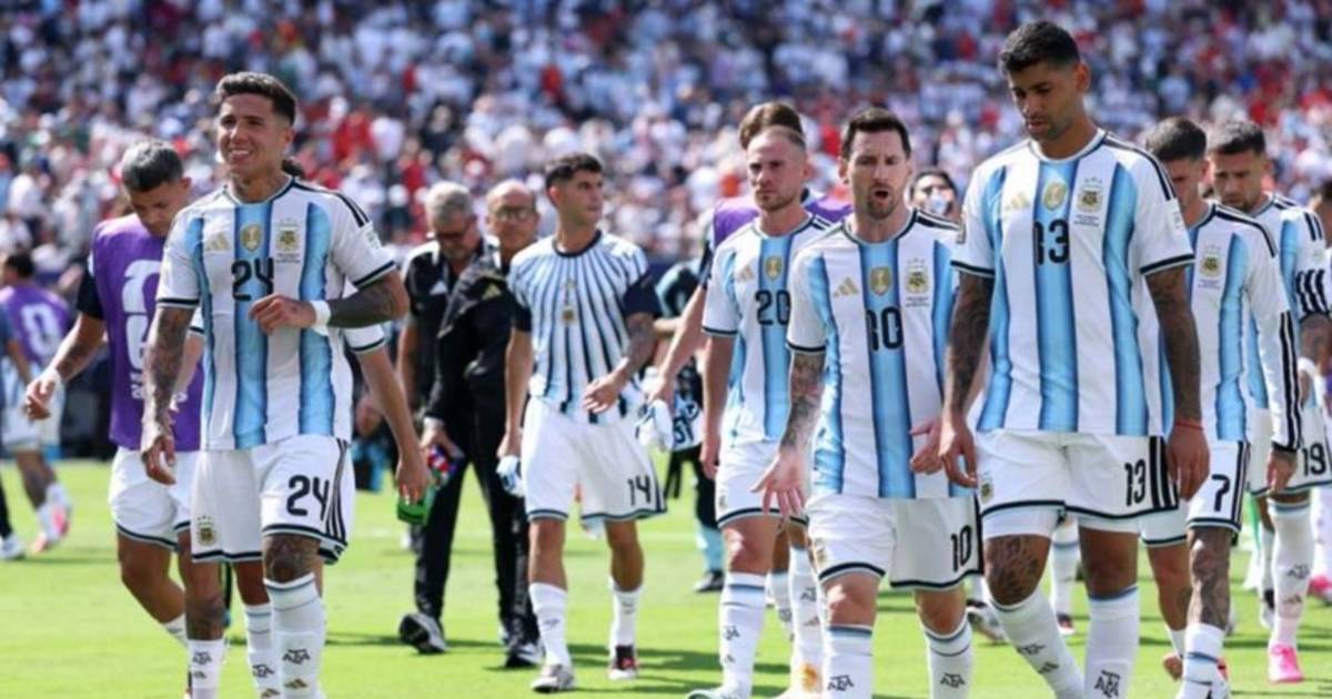 La Selección va a tener que importar negros para que no la acusen de racista