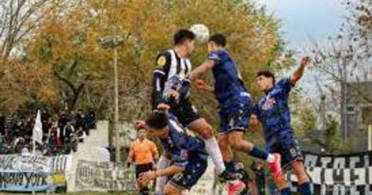 ADIP debutó con triunfo y For Ever tiene casa propia