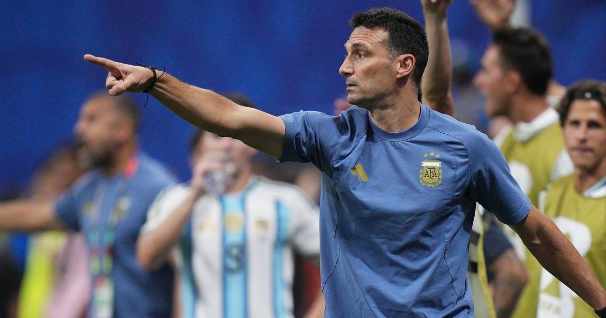"Lo siento por no traer otra copa": el emotivo mensaje de Scaloni a…