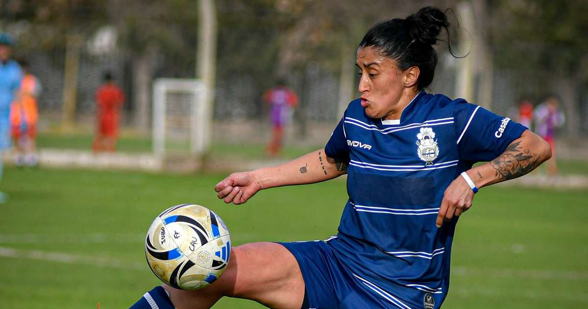 El femenino empezó el Clausura con el pie izquierdo: derrota 2-0 con Unión en Santa Fe