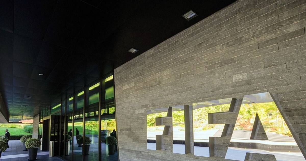 La FIFA investiga a la AFA por la bandera de Malvinas