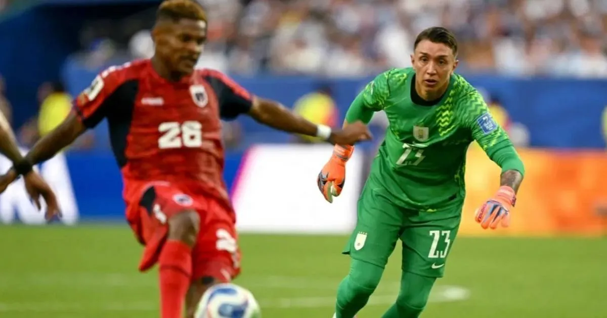 Fernando Muslera autocrítico tras el 2-2: "traté de cubrir, pero llegué…