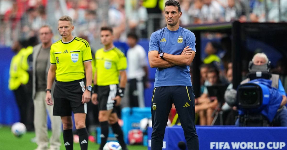 Scaloni habló en conferencia después del triunfo y lanzó una dura advertencia: Este…