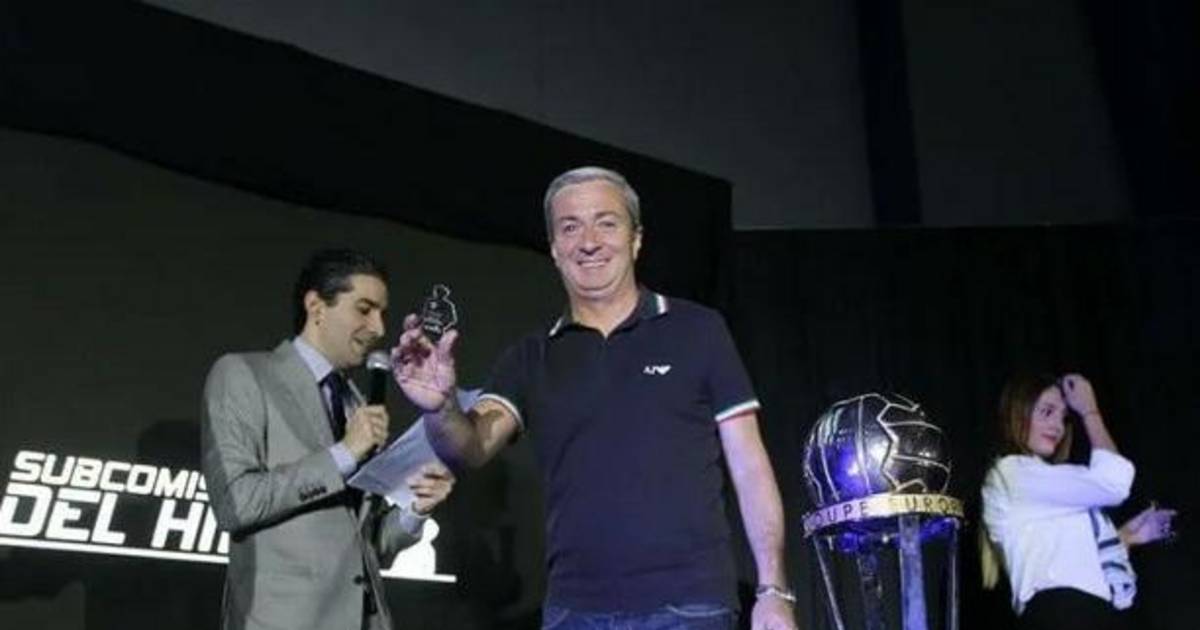 Enojado con los hinchas, Berlanga se iría de Vélez