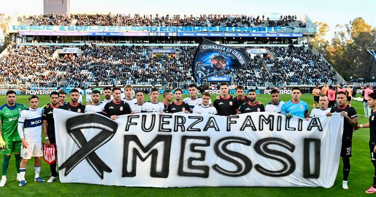 "Fuerza familia": la bandera de apoyo a los Messi en Gimnasia vs…