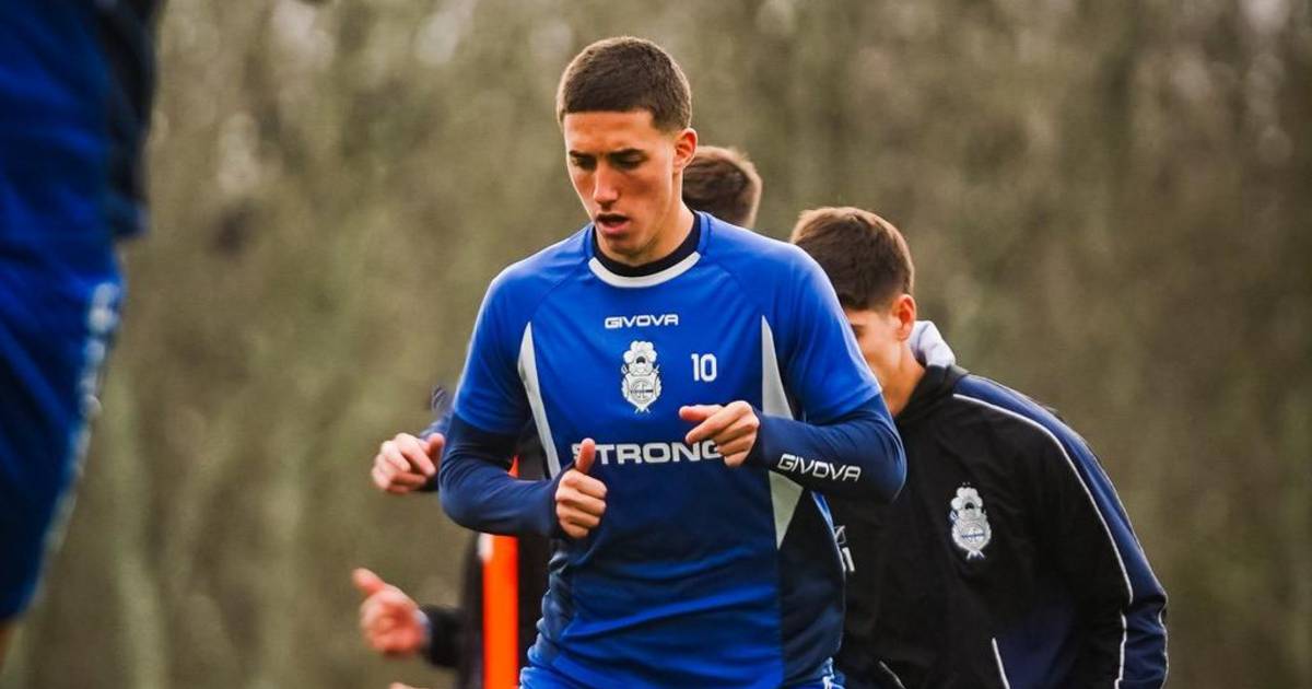 ¿Pereyra resigna el doble cuatro para el clásico?