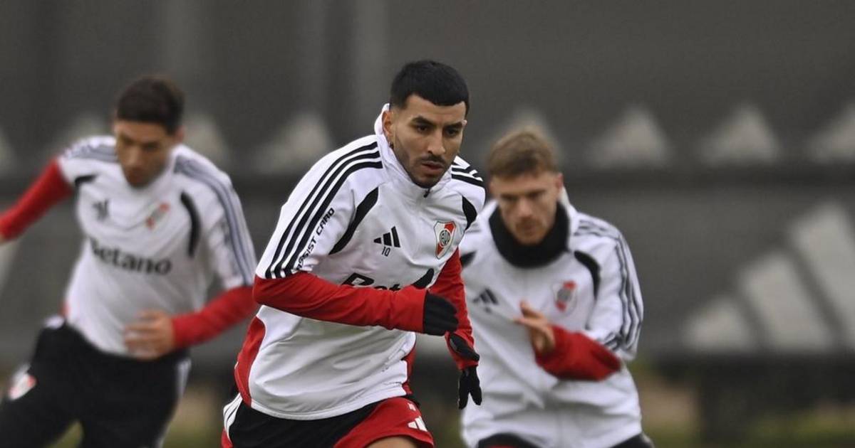 El once que piensa Coudet para el debut de Almada