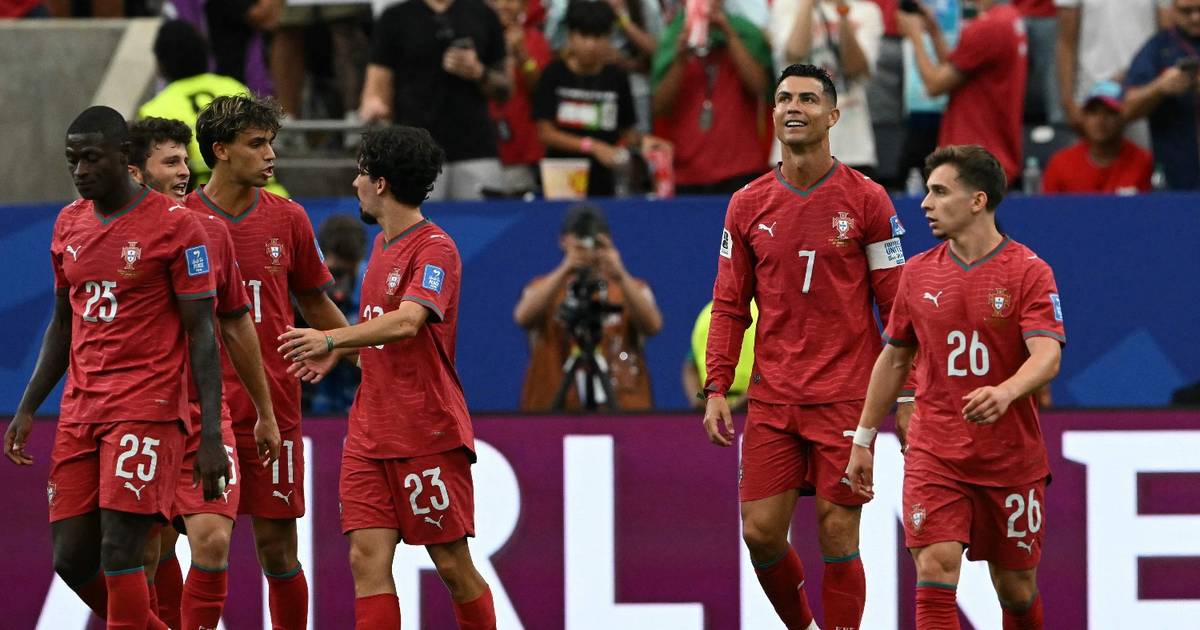 Portugal, con doblete de Cristiano, goleó 5 a 0 Uzbekistán y dio un paso clave para la…