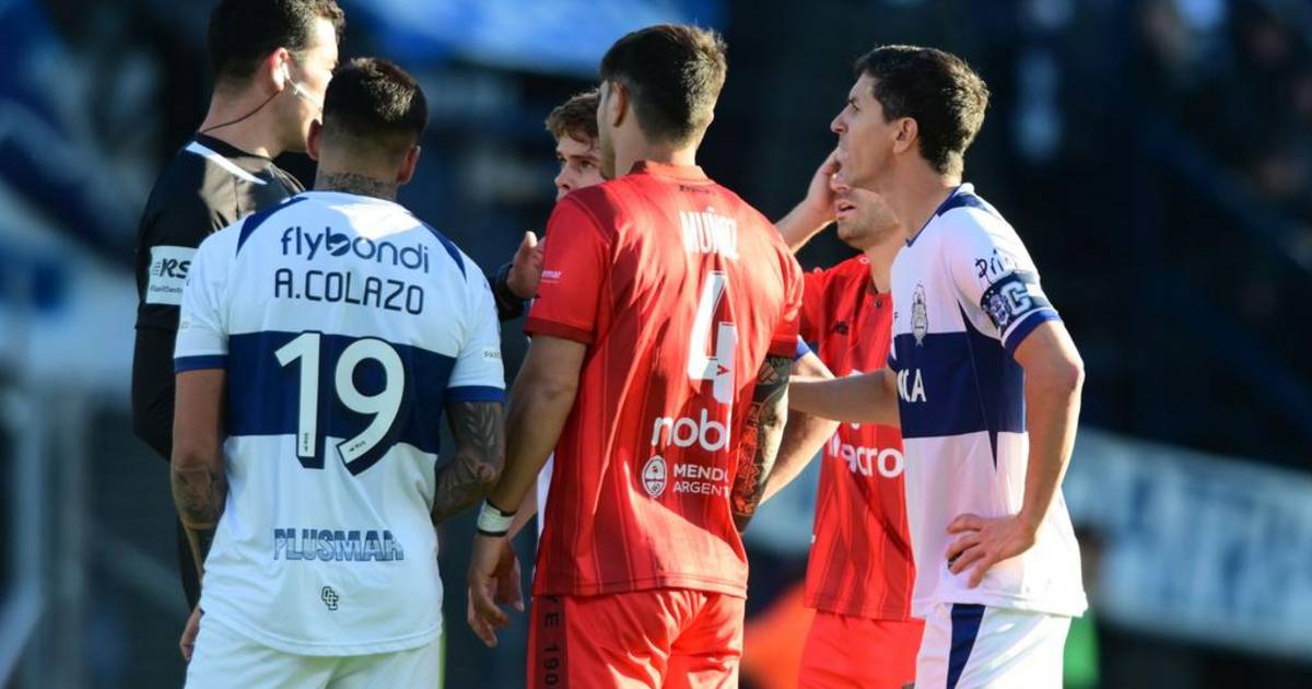 El VAR y una tarde de dudas en el Bosque