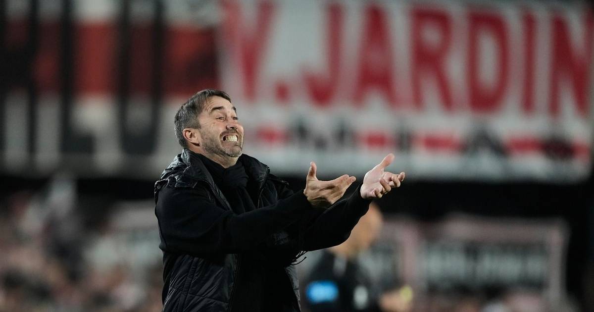 Coudet oficializó su renuncia como entrenador de River: “Lo mejor es darle un punto final”