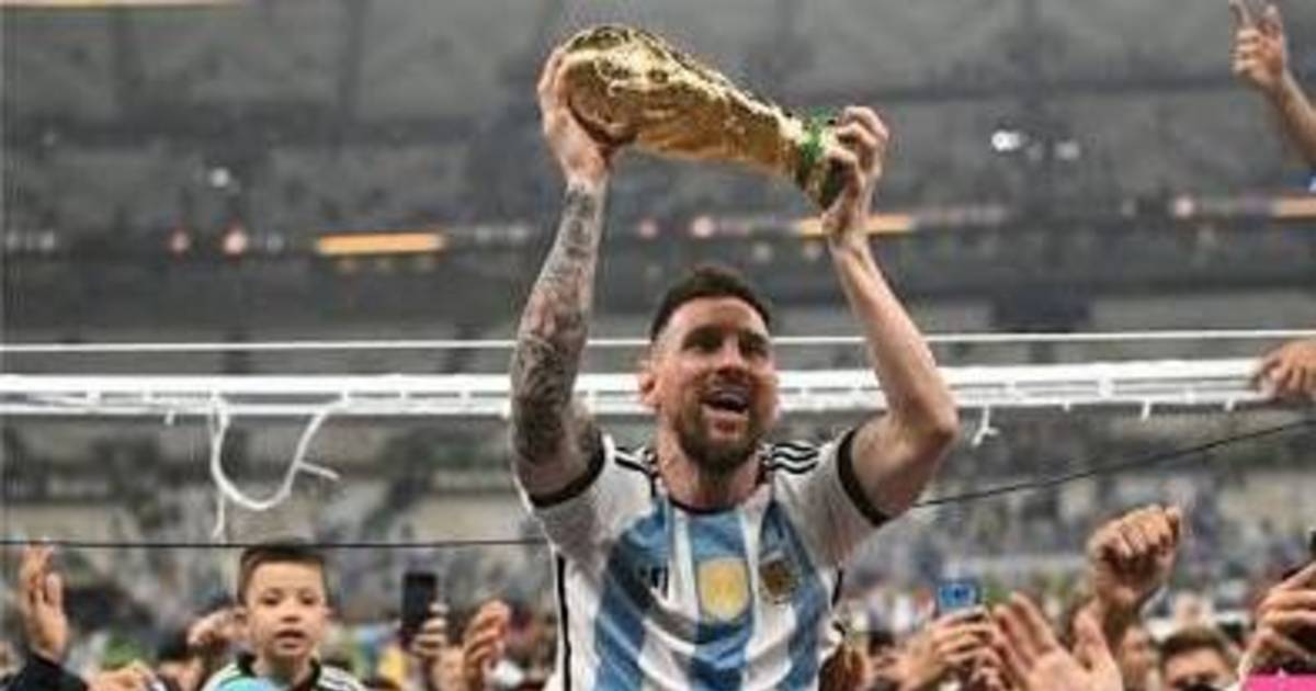 El escudo de la Selección y un mensaje de despedida