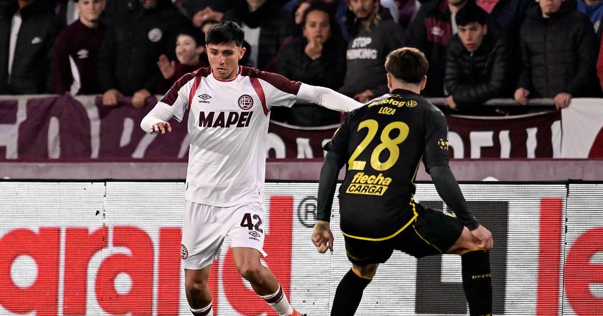 Lanús derrotó 1-0 a Defensa en el final