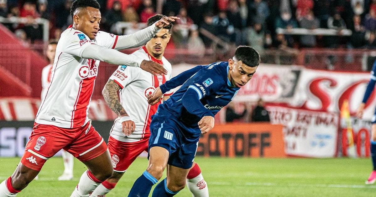 Huracán le dio otro golpe a Racing que está último