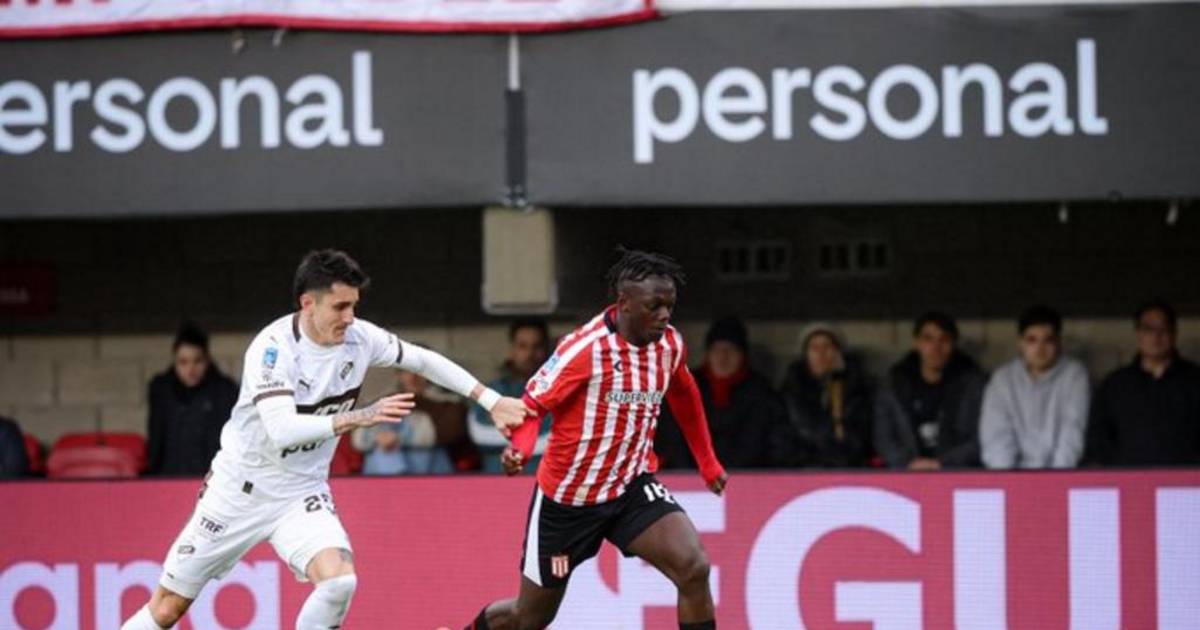 Palacios en el sector izquierdo para la Copa