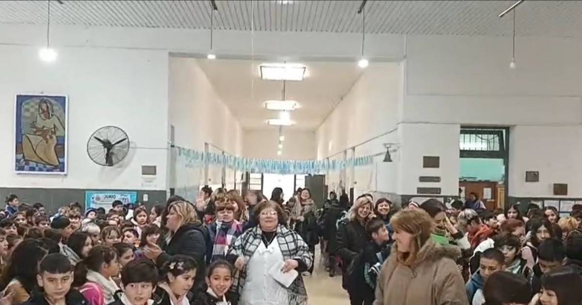 VIDEO. Alumnos de una Primaria de La Plata le cantaron el “Feliz cumpleaños” a Lionel…