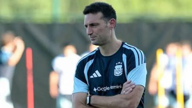 Lionel Scaloni, cerca de seguir en la Selección