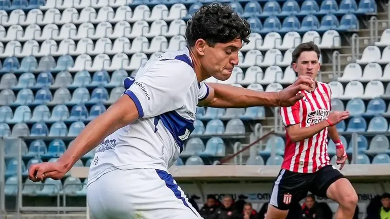 Francisco Ballesteros, tras sentenciar el triunfo en el clásico: "El gol llegó…