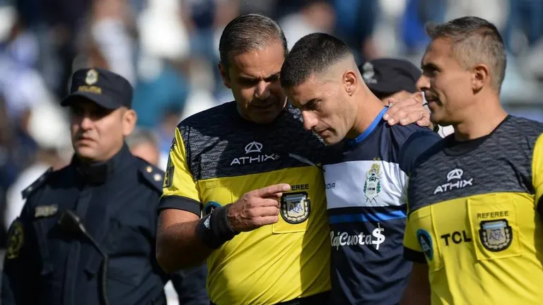 VIDEO | Ariel Penel recordó el insólito offside de córner a Gimnasia: Estuve cuatro días…