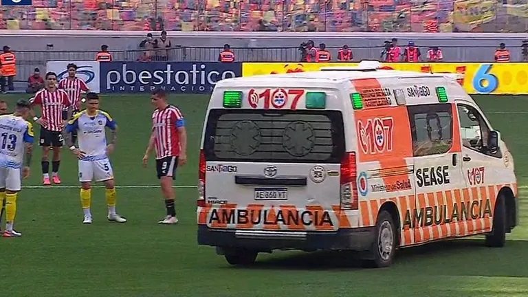 VIDEO | Neves cayó mal y se lesionó "feo" en el brazo: se fue en…
